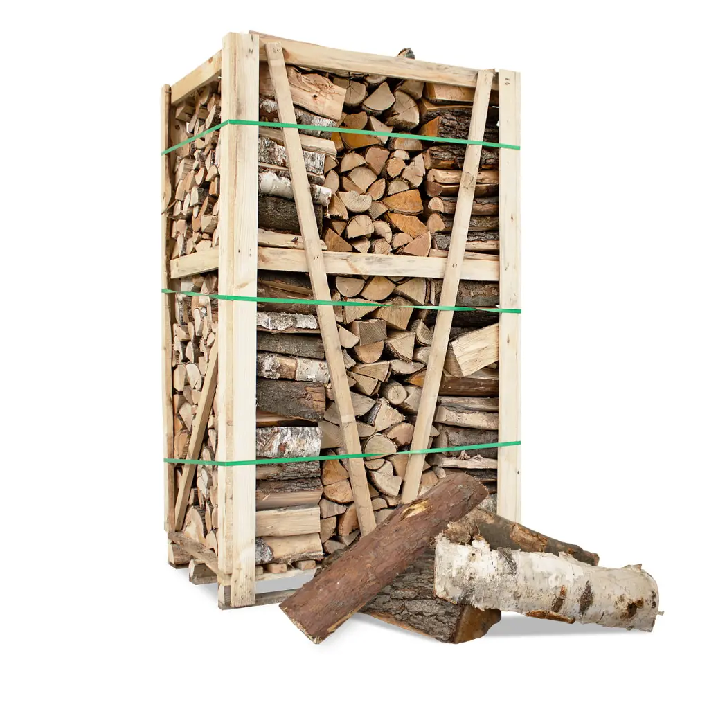 HBM33-Brennholz-Mix-33cm-1,8rm-Palette-Haufen.webp